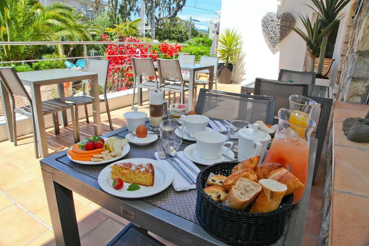 Hotel La Villa Cap D'Antibes Juan-les-Pins Exterior foto